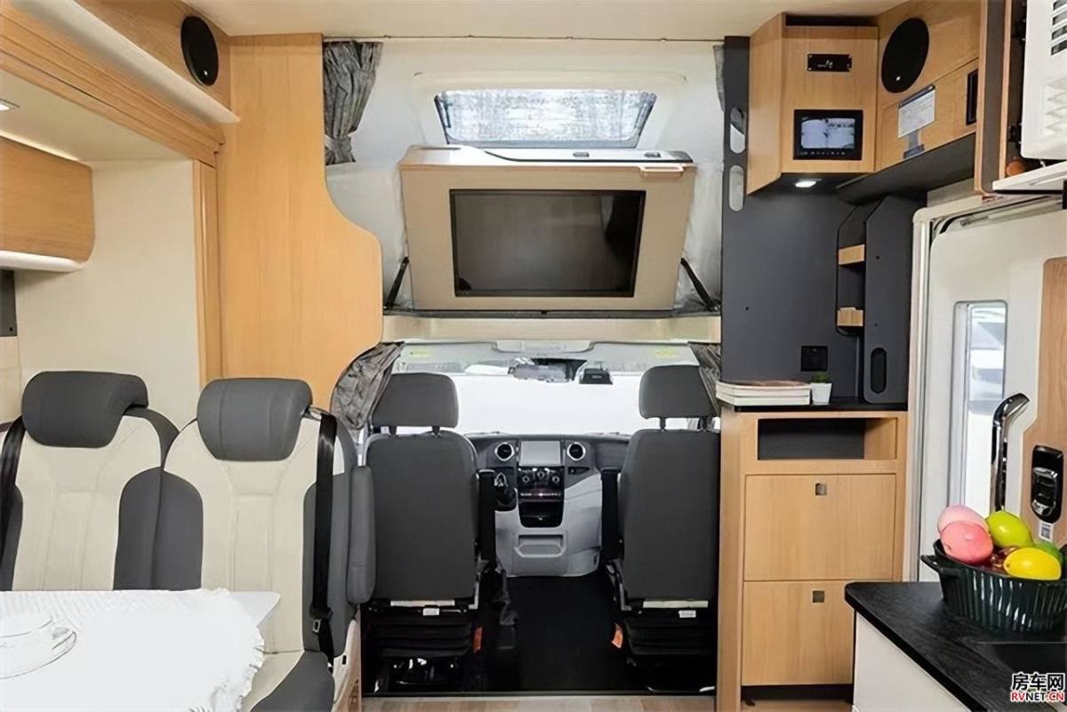 宇通c535房车,全新升级,现货供应
