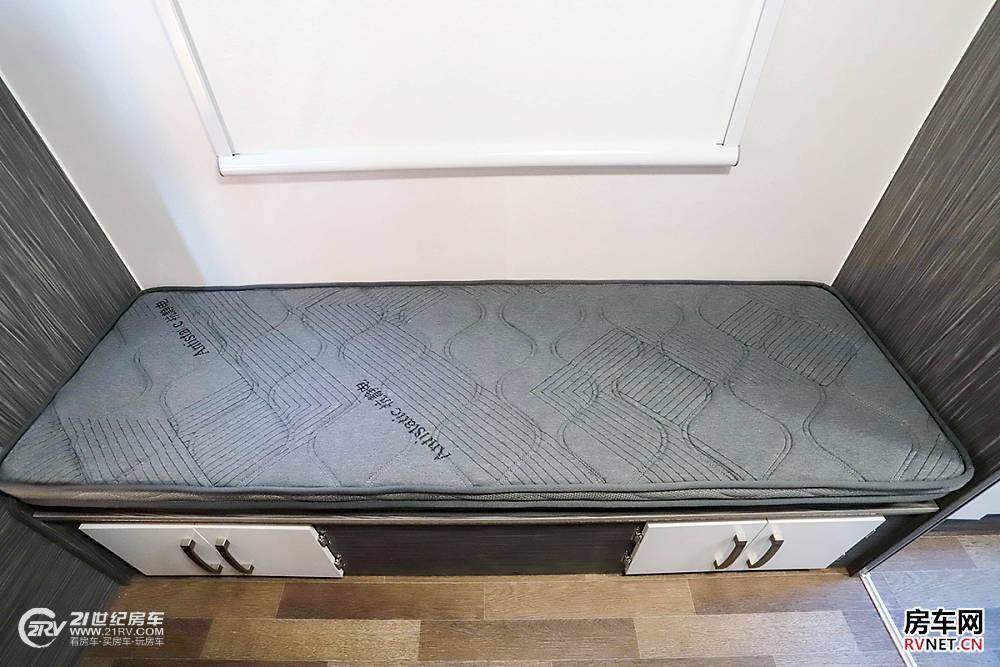 新能源混动房车上市！轻卡又一黑马！实拍科发梦想家混动VS_19